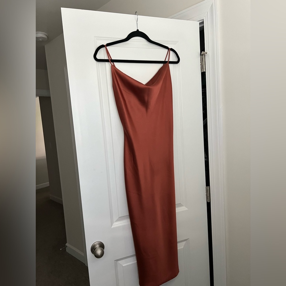 Petal and Pup Persia Dress Size Small in Rust